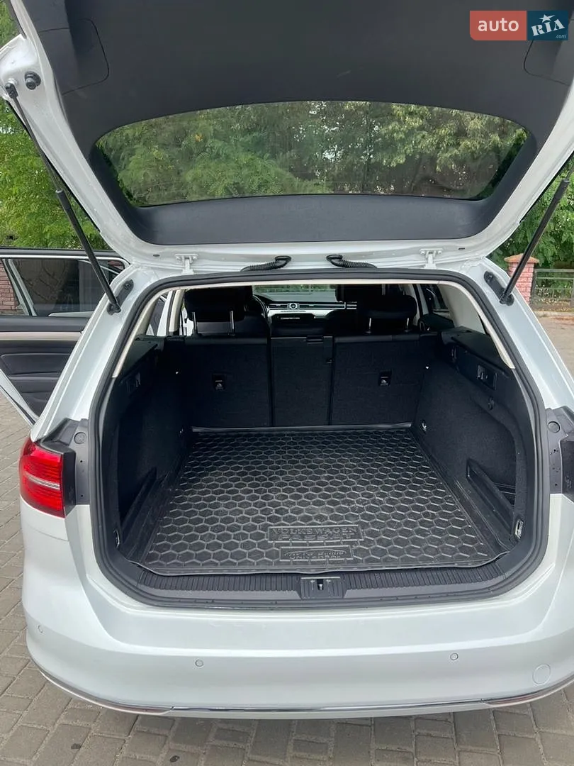 2018 Volkswagen Passat - мініатюра 9