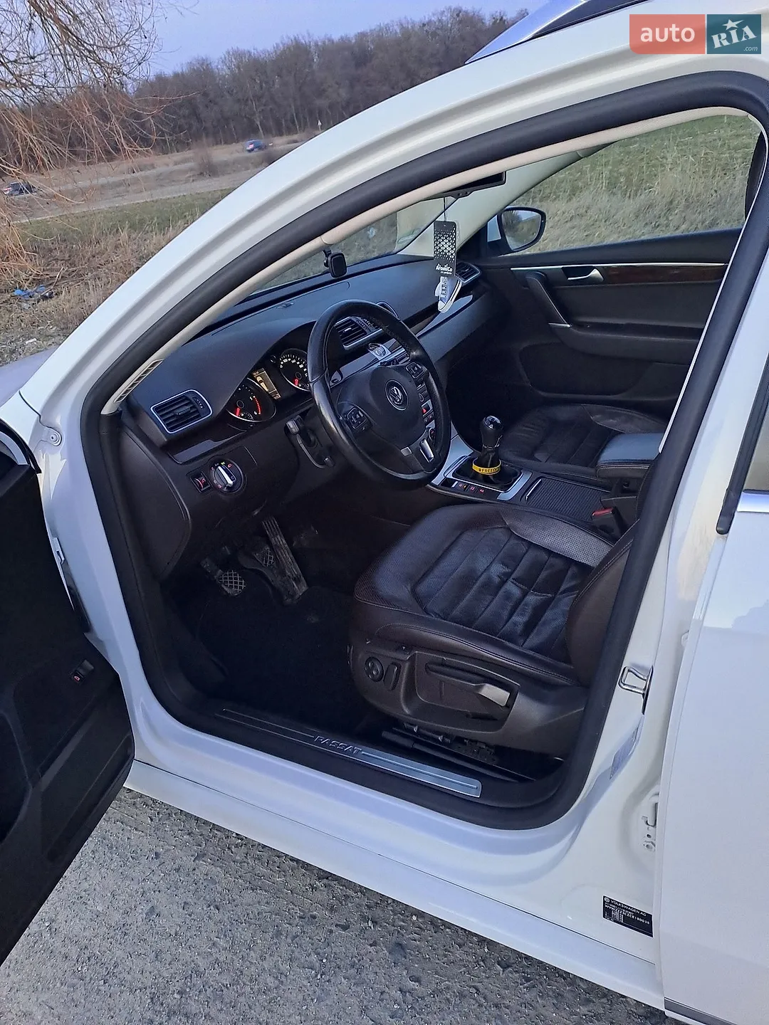 2012 Volkswagen Passat - мініатюра 9