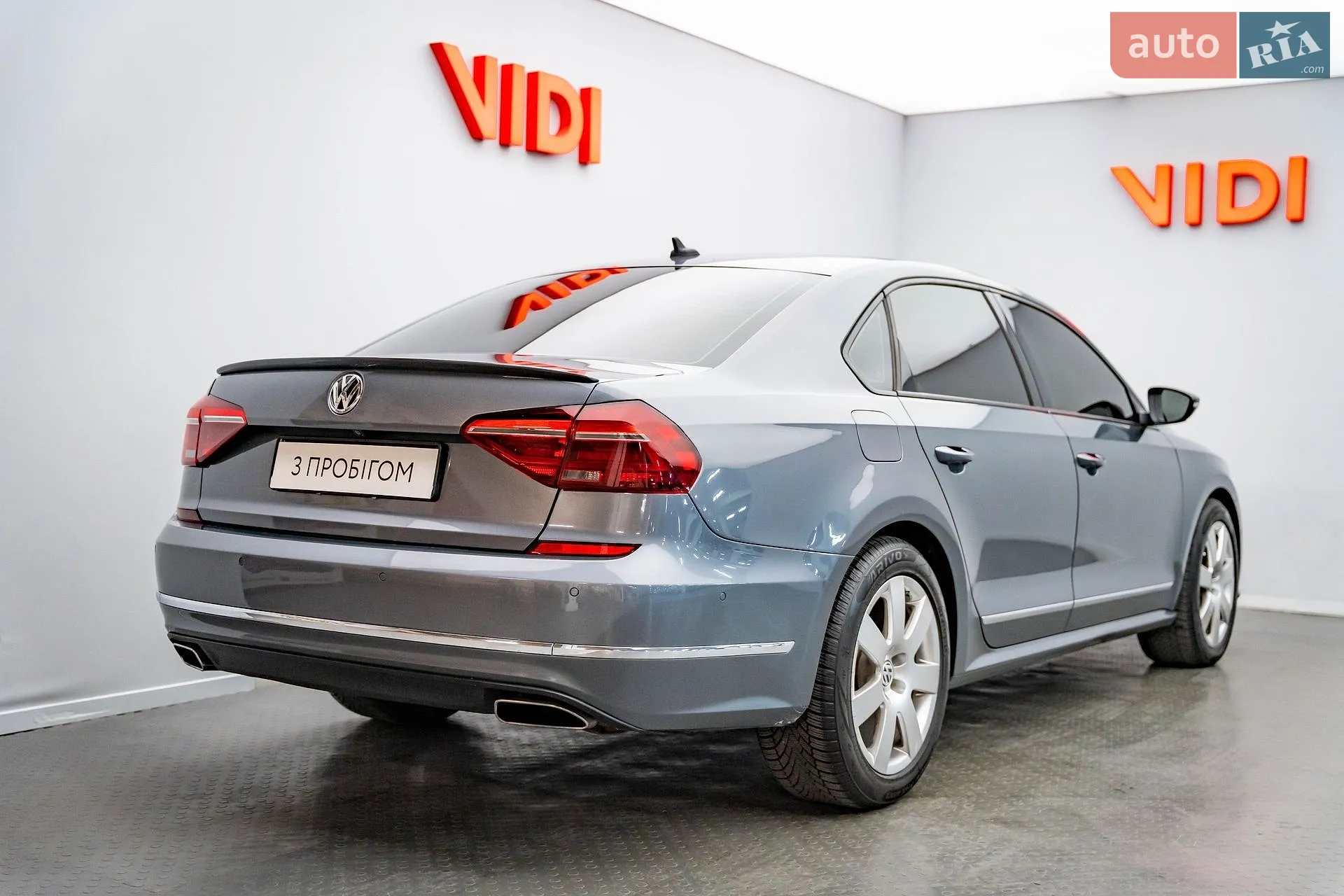 2017 Volkswagen Passat - мініатюра 2