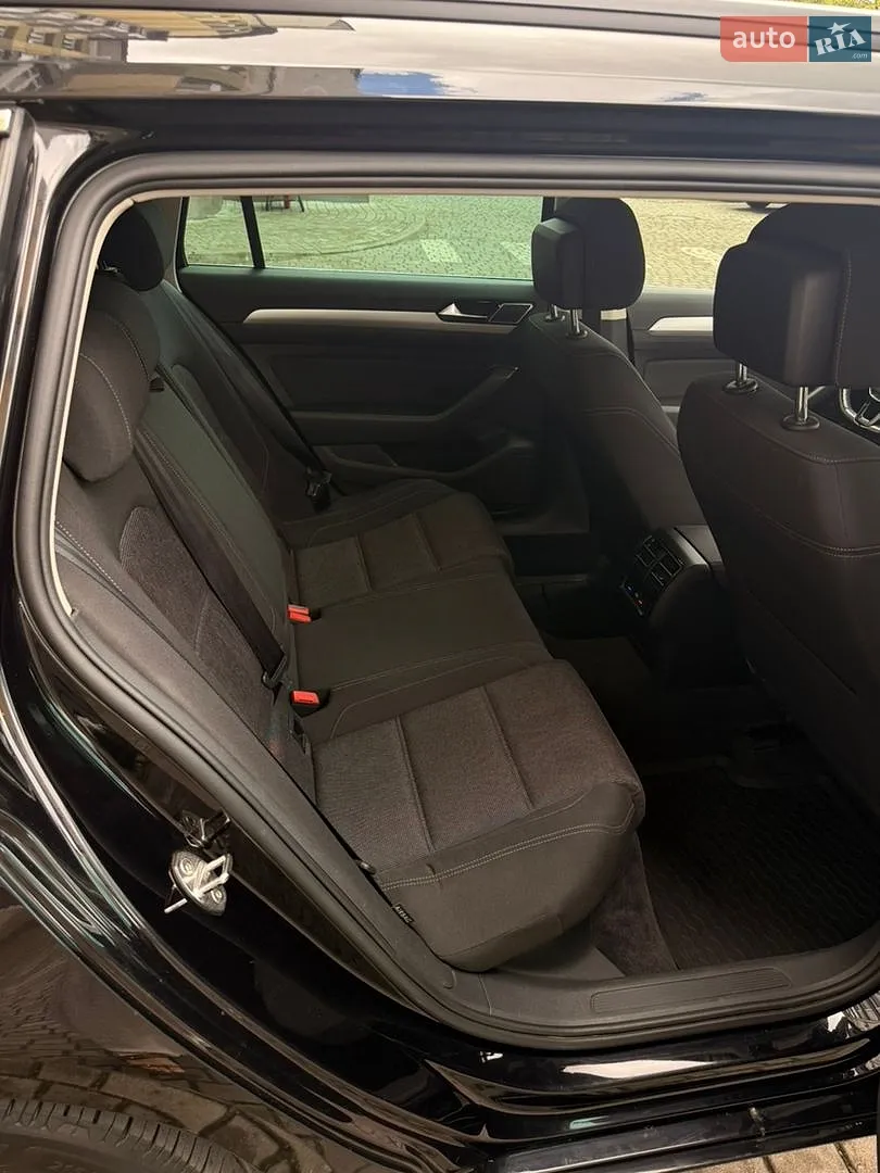 2018 Volkswagen Passat - мініатюра 15