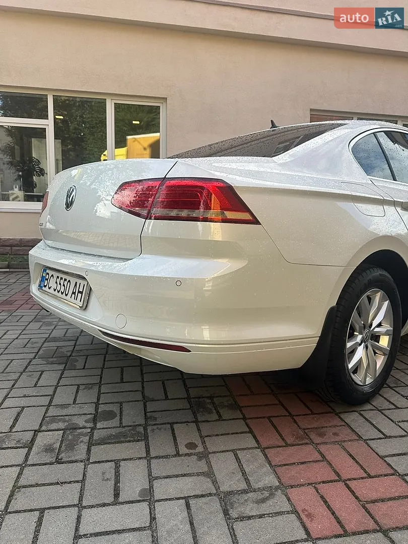 2018 Volkswagen Passat - мініатюра 16
