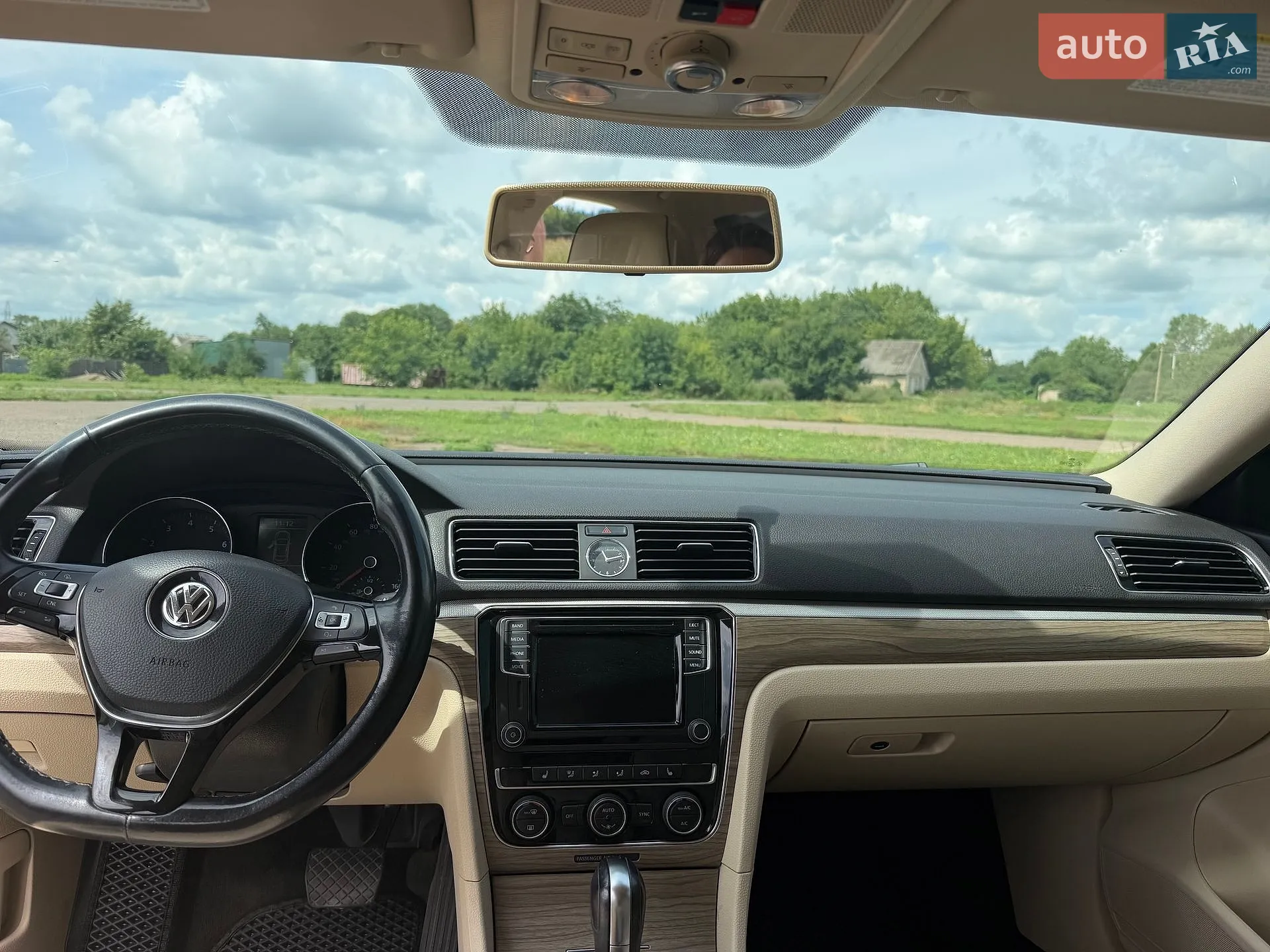 2017 Volkswagen Passat - мініатюра 38