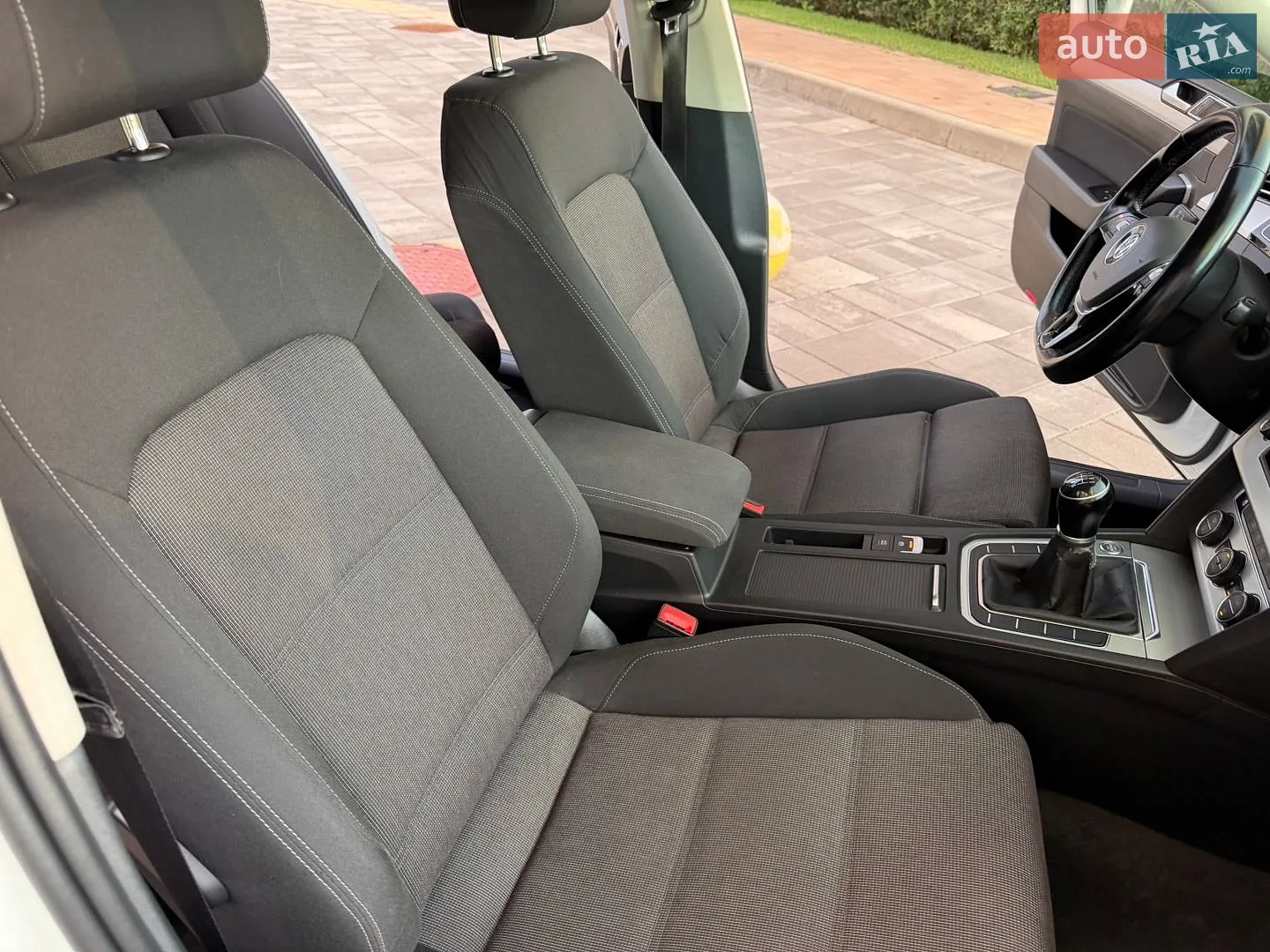 2015 Volkswagen Passat - мініатюра 29