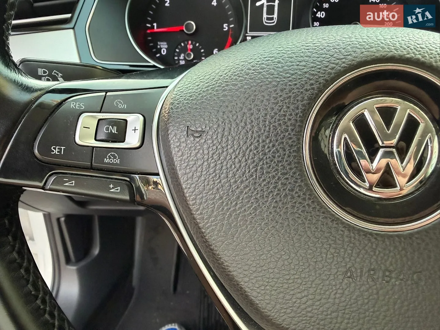 2015 Volkswagen Passat - мініатюра 41