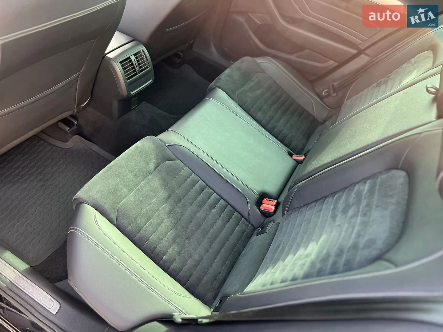 2020 Volkswagen Passat - мініатюра 126