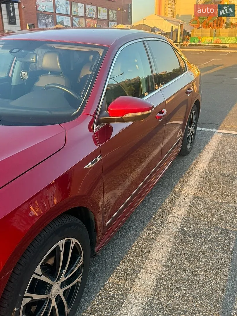 2016 Volkswagen Passat - мініатюра 4