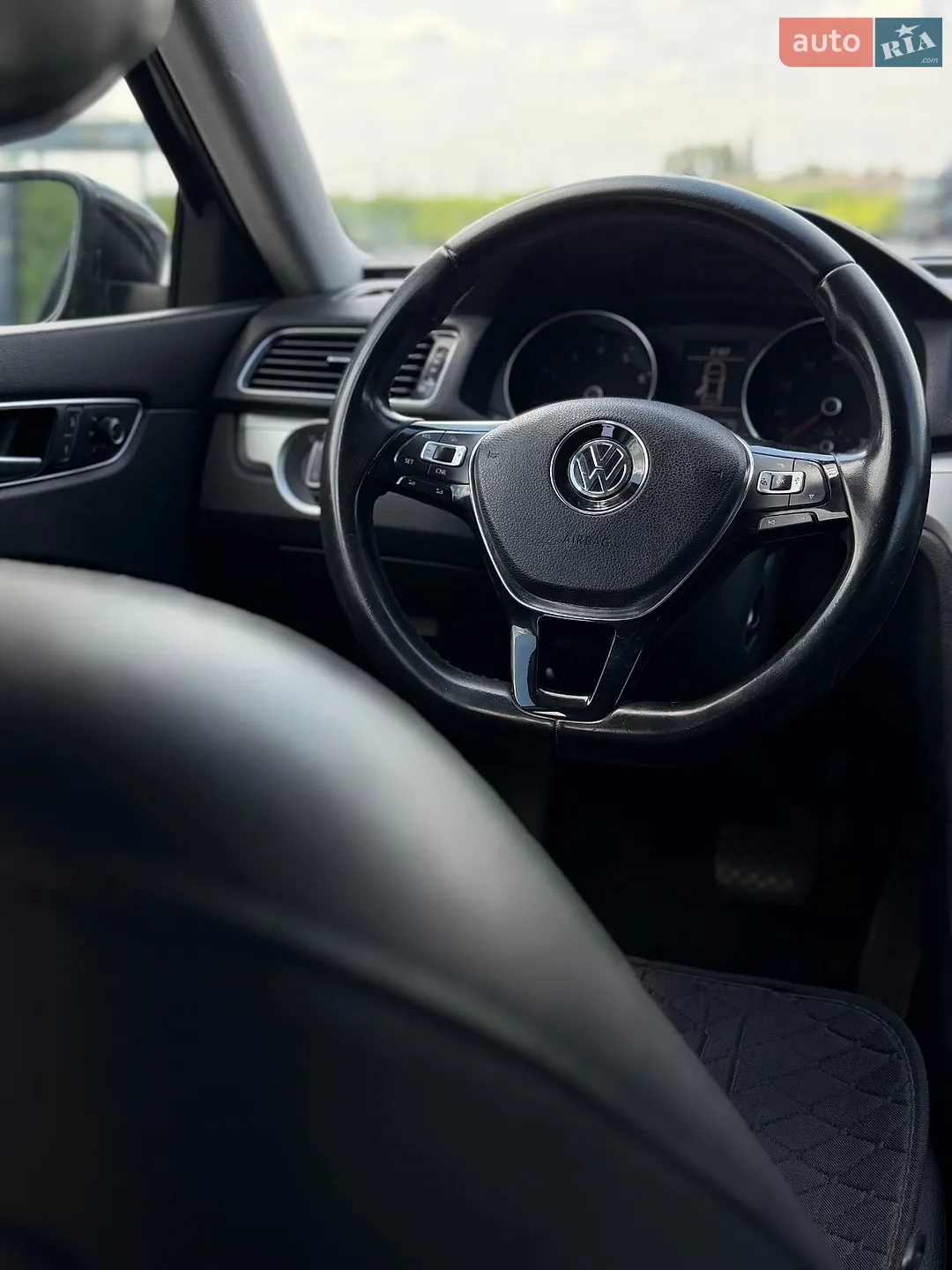 2016 Volkswagen Passat - мініатюра 9