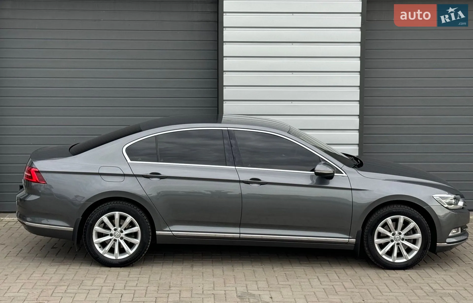 2017 Volkswagen Passat - мініатюра 15