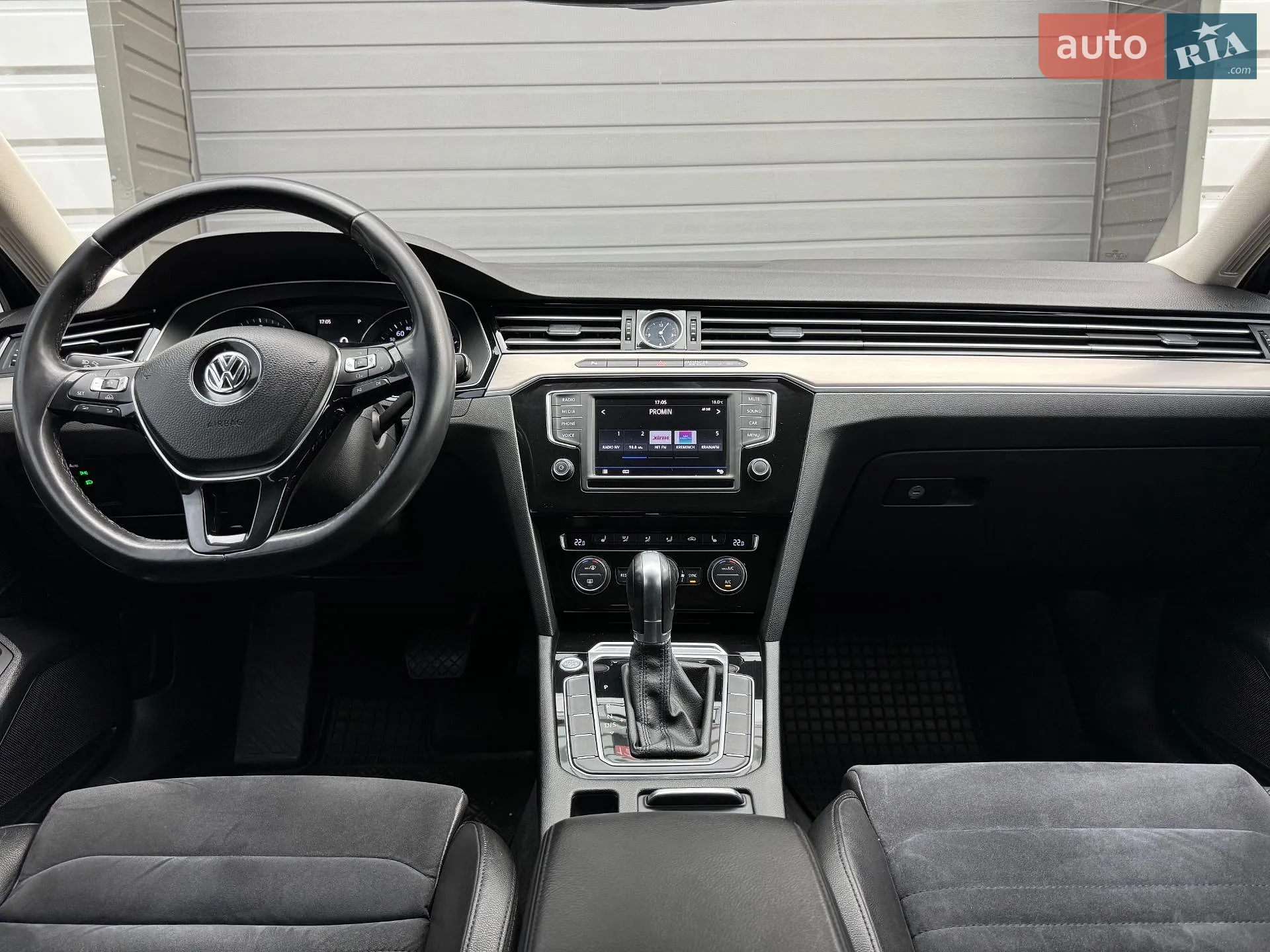2017 Volkswagen Passat - мініатюра 23