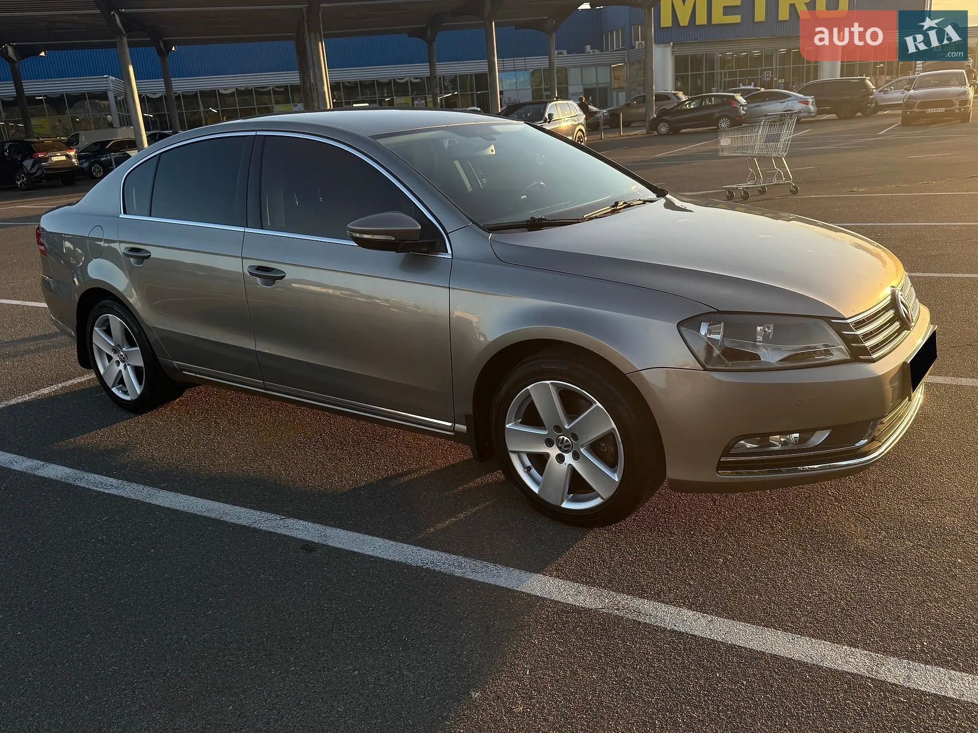 2012 Volkswagen Passat - мініатюра 2