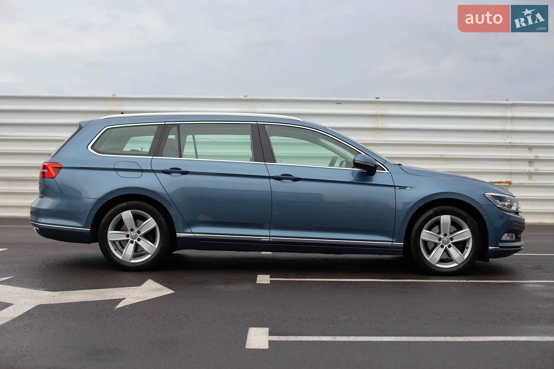2016 Volkswagen Passat - мініатюра 17