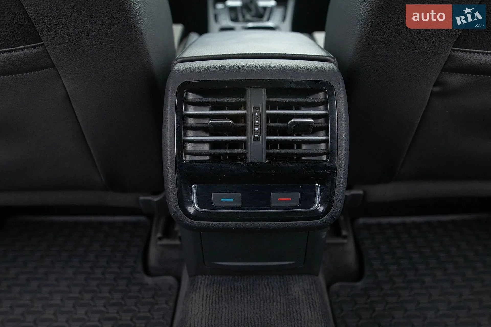 2016 Volkswagen Passat - мініатюра 65