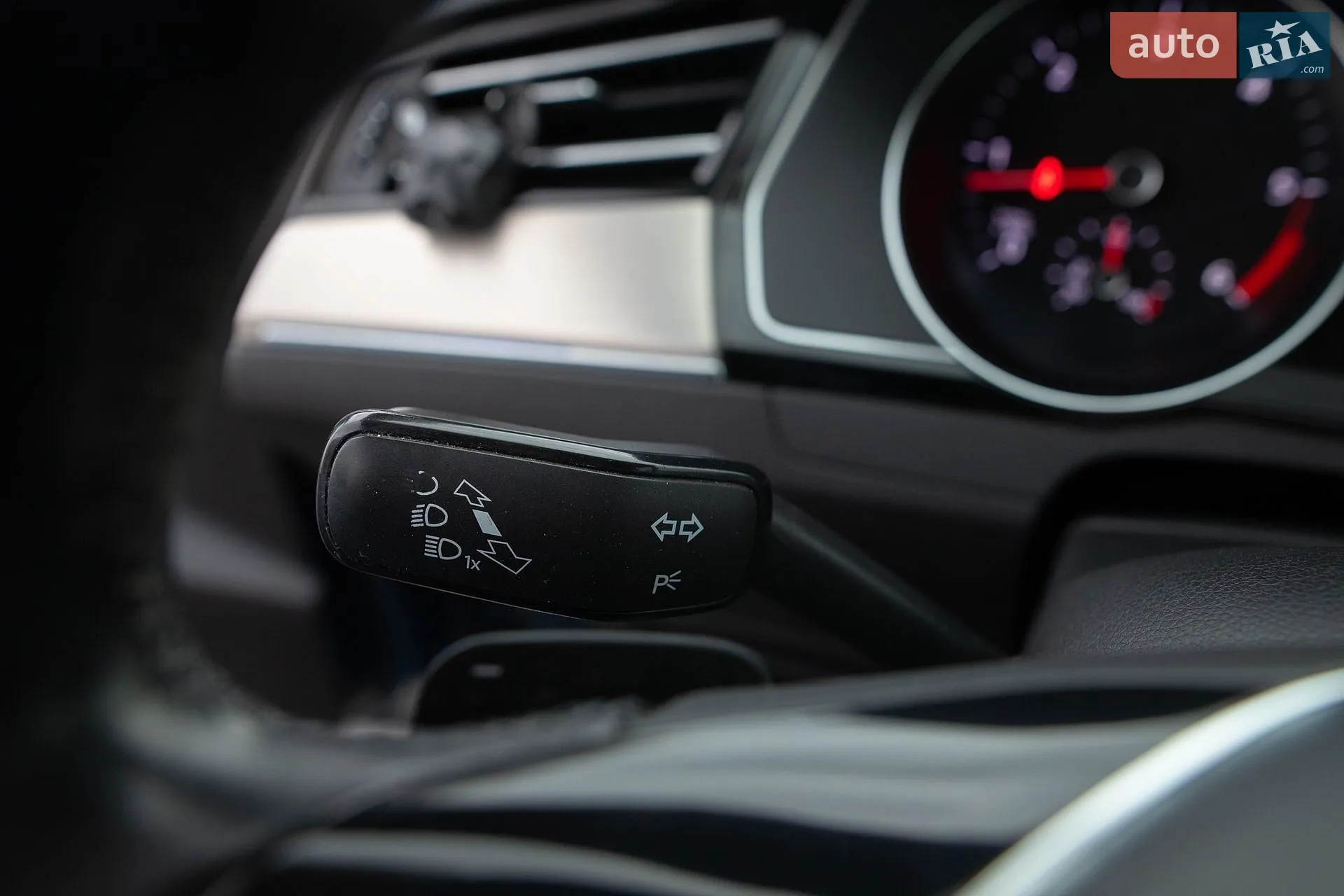 2016 Volkswagen Passat - мініатюра 41