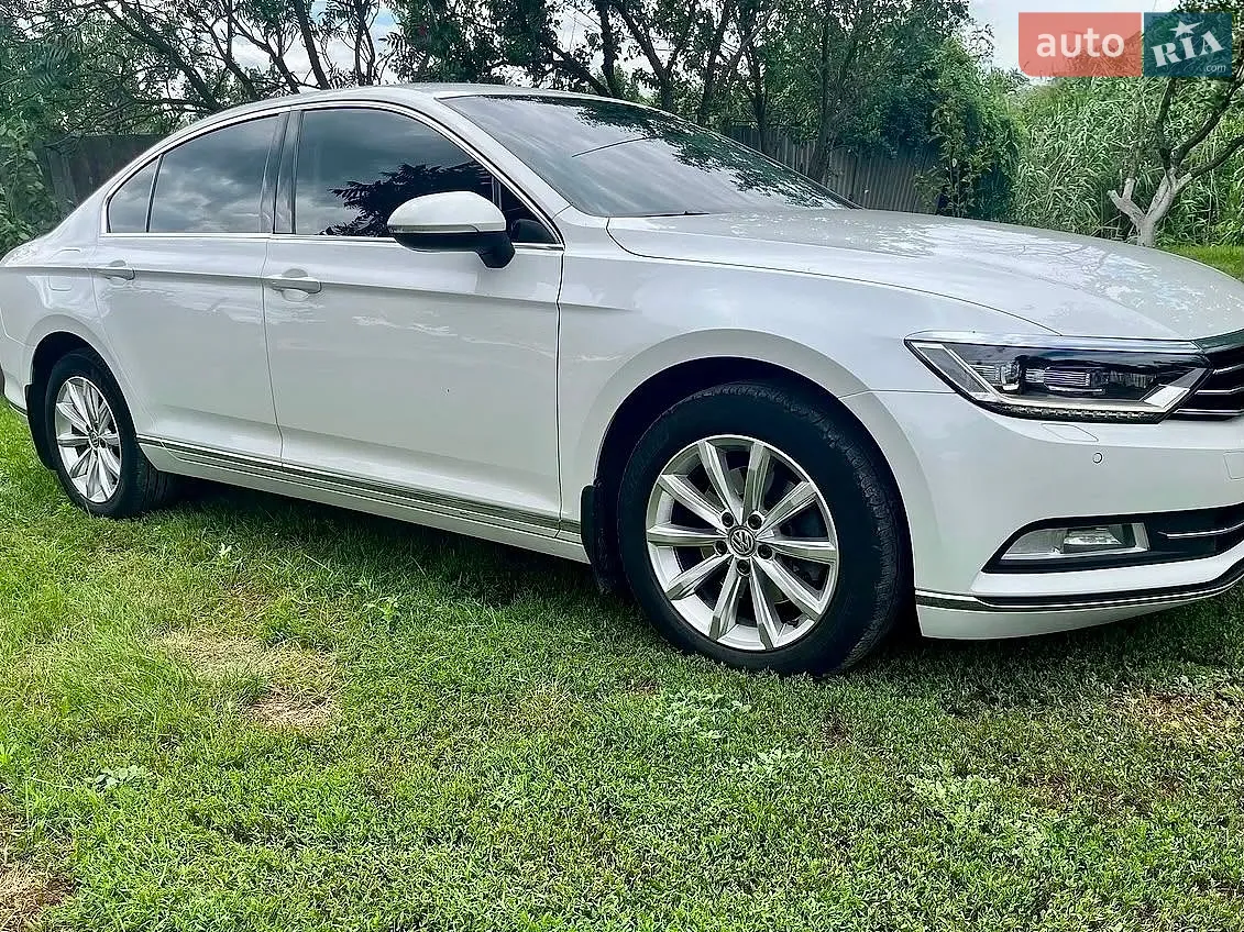 2017 Volkswagen Passat - мініатюра 8