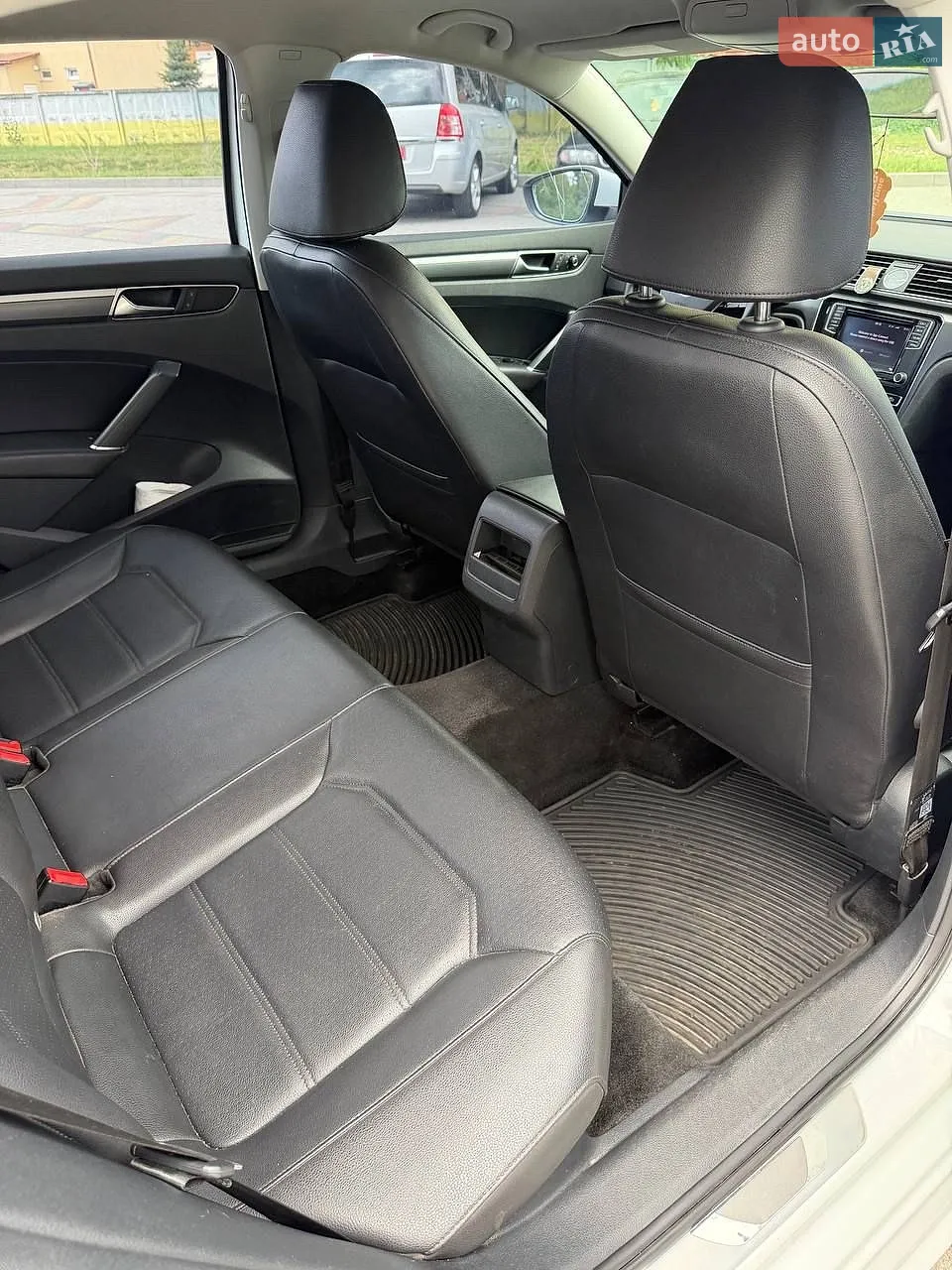 2017 Volkswagen Passat - мініатюра 26