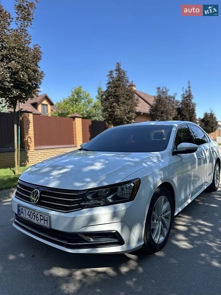 2017 Volkswagen Passat - мініатюра 25