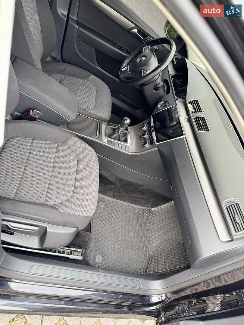 2013 Volkswagen Passat - мініатюра 12