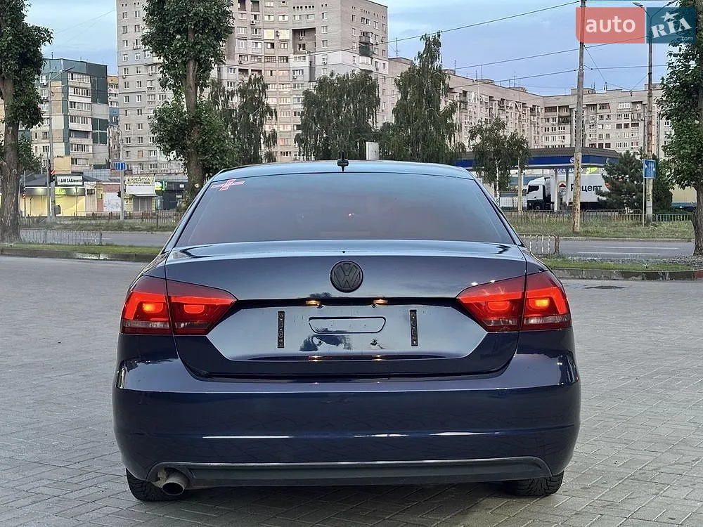 2013 Volkswagen Passat - мініатюра 4