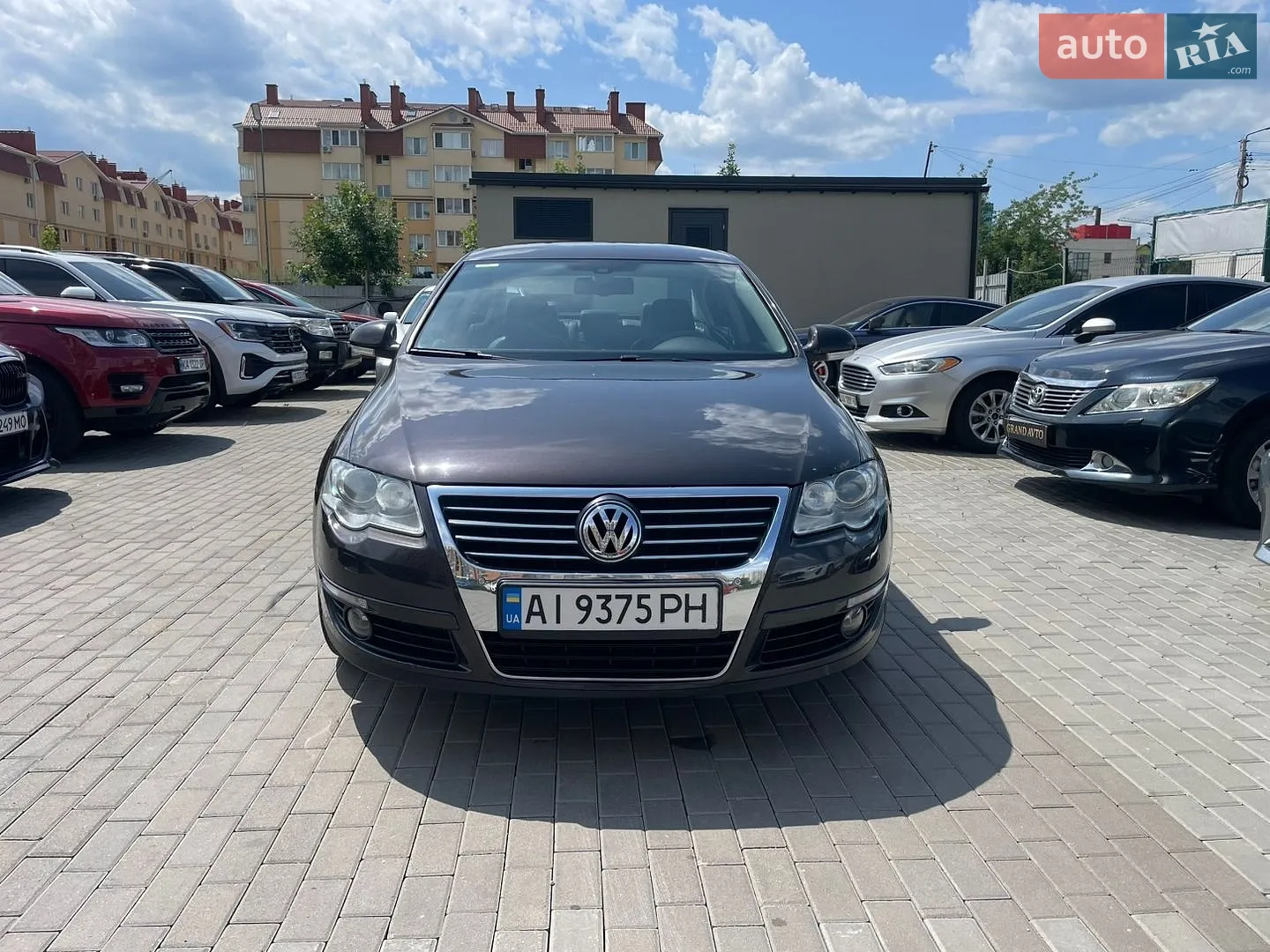 2010 Volkswagen Passat - мініатюра 2