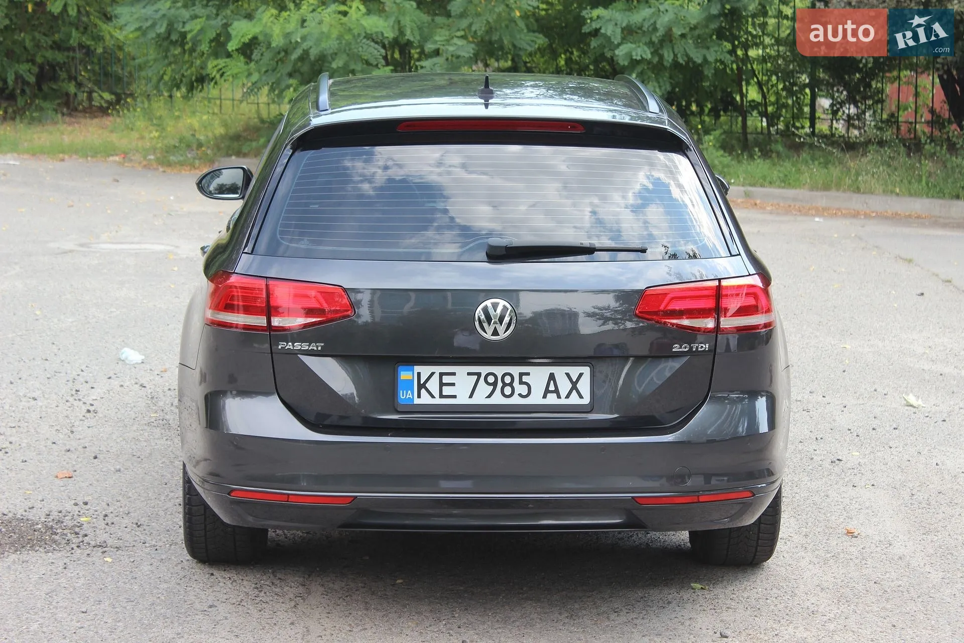 2017 Volkswagen Passat - мініатюра 10