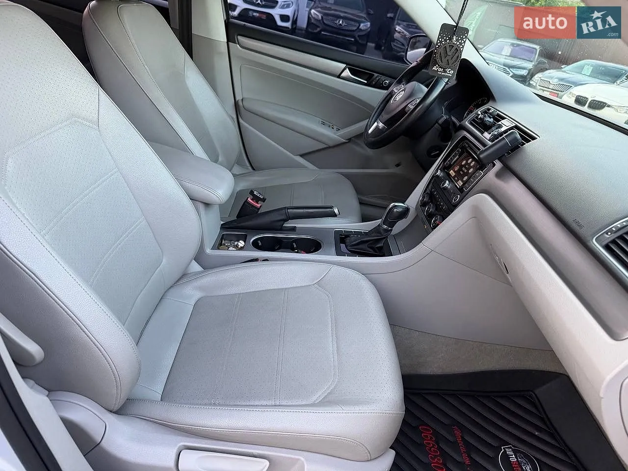2013 Volkswagen Passat - мініатюра 20