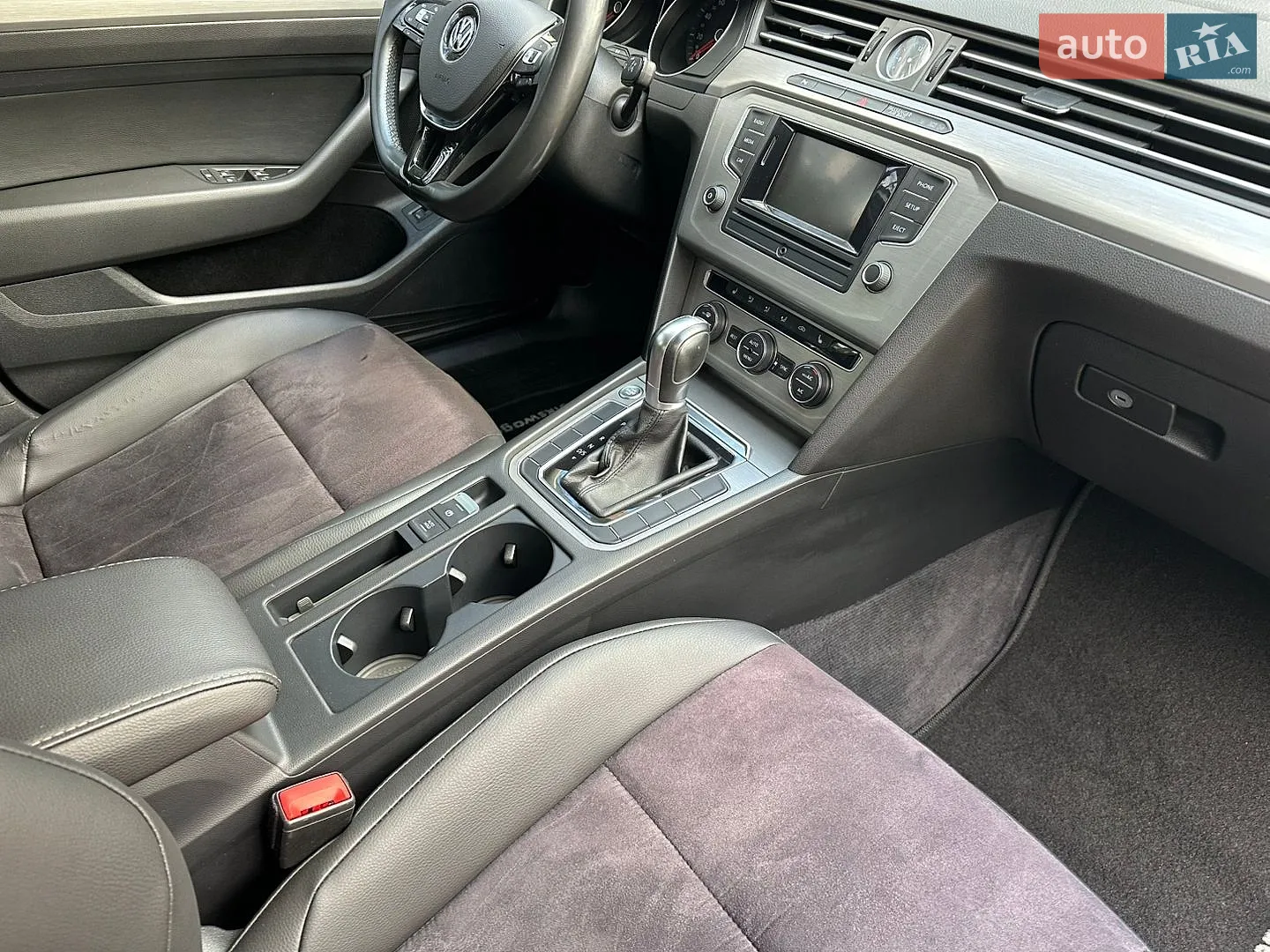 2017 Volkswagen Passat - мініатюра 116