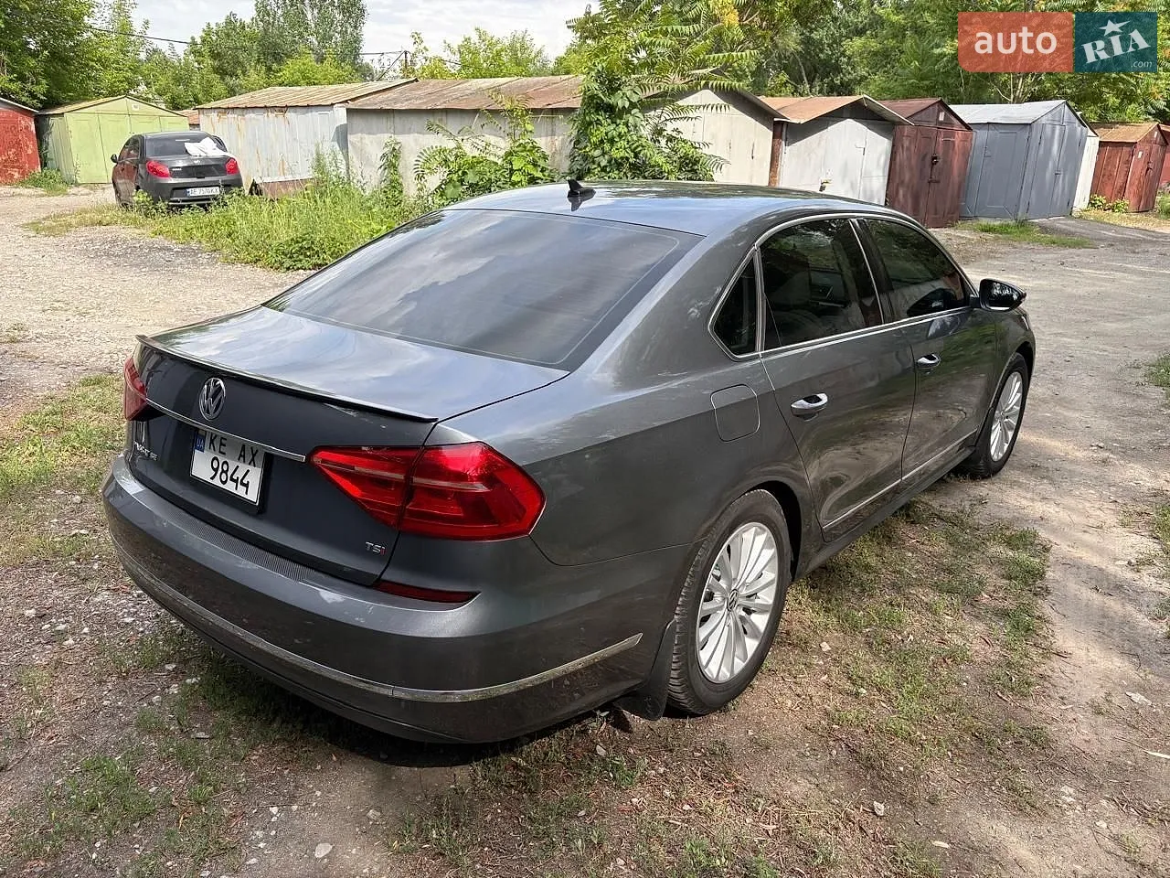 2016 Volkswagen Passat - мініатюра 14