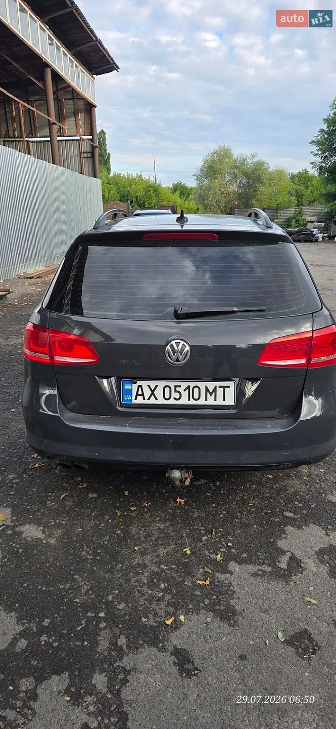2012 Volkswagen Passat - мініатюра 3