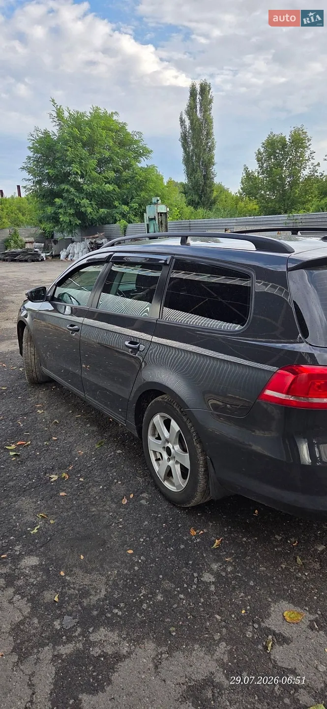 2012 Volkswagen Passat - мініатюра 2