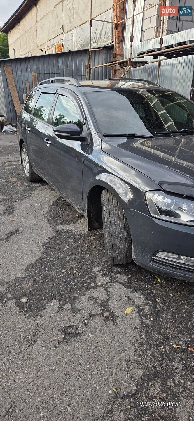 2012 Volkswagen Passat - мініатюра 4