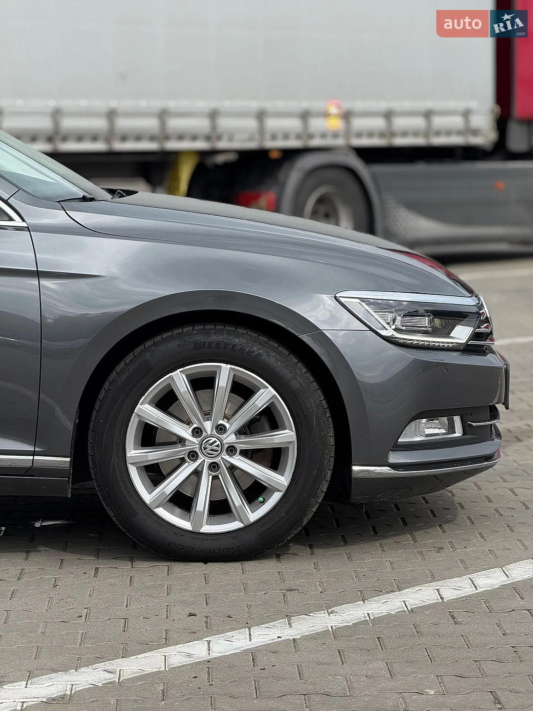 2017 Volkswagen Passat - мініатюра 7