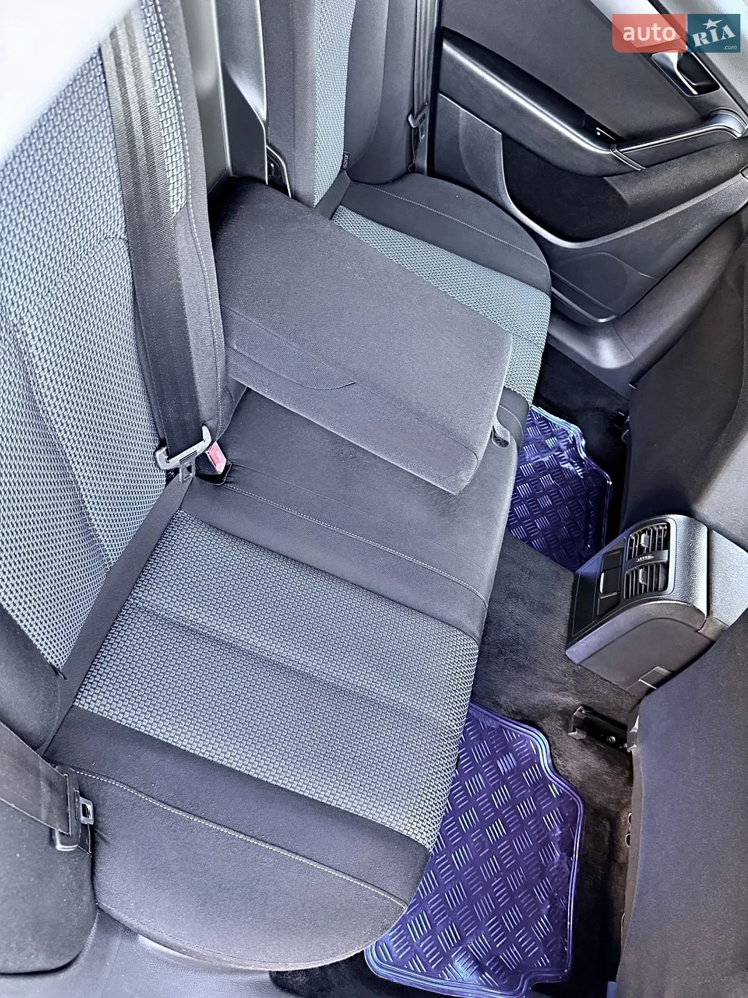 2012 Volkswagen Passat - мініатюра 36