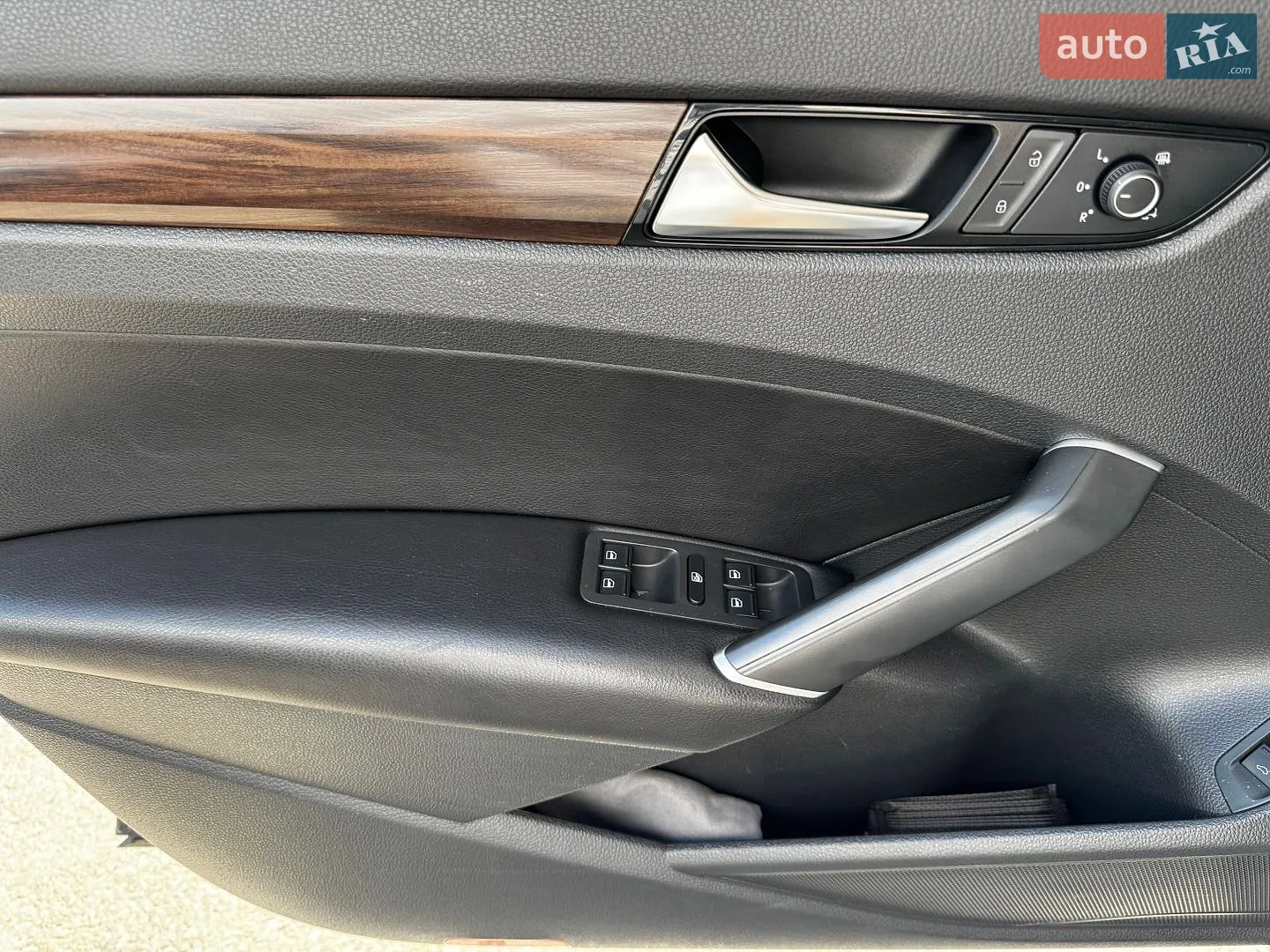 2020 Volkswagen Passat - мініатюра 13