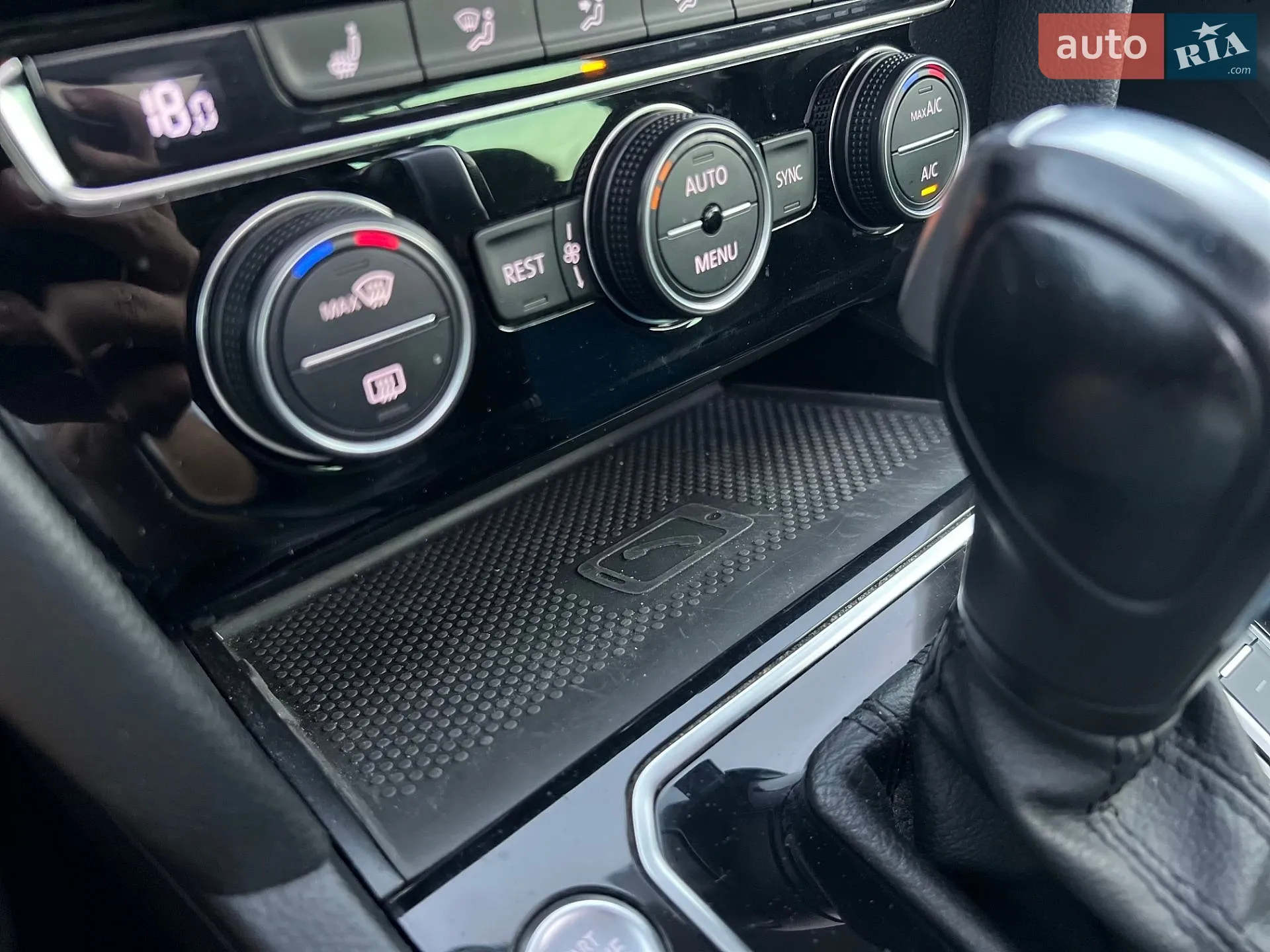 2020 Volkswagen Passat - мініатюра 25