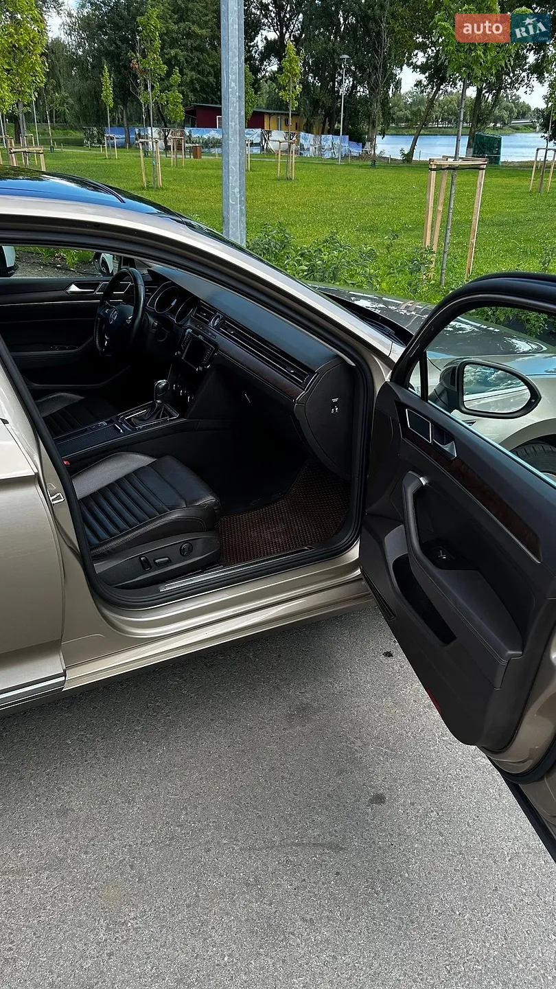 2016 Volkswagen Passat - мініатюра 8