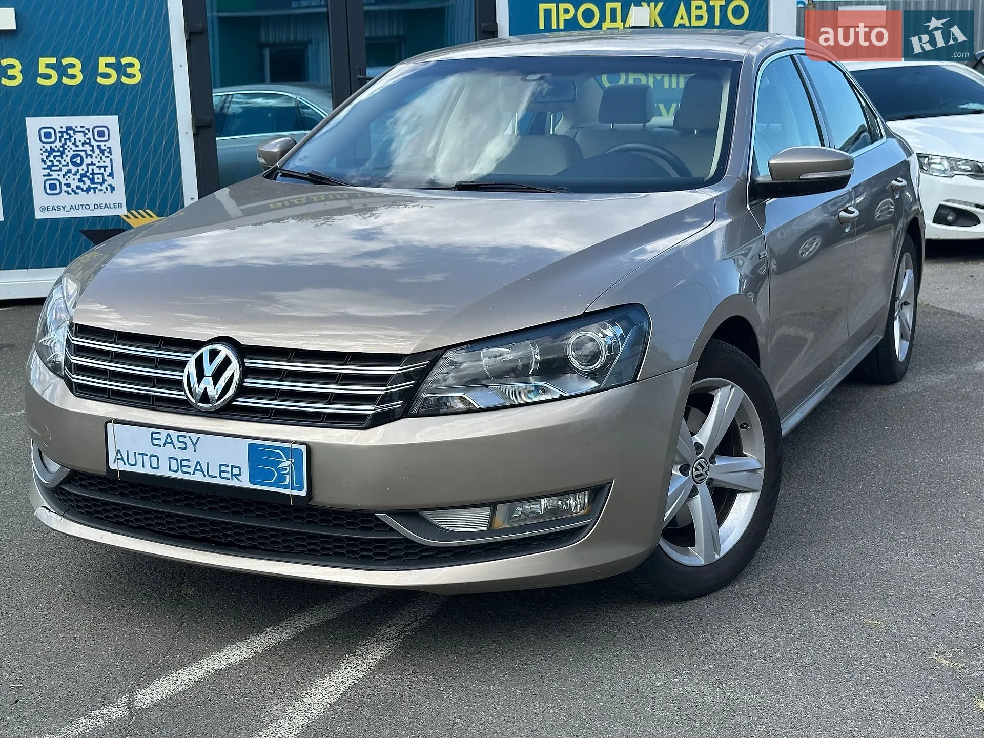 2015 Volkswagen Passat - мініатюра 2