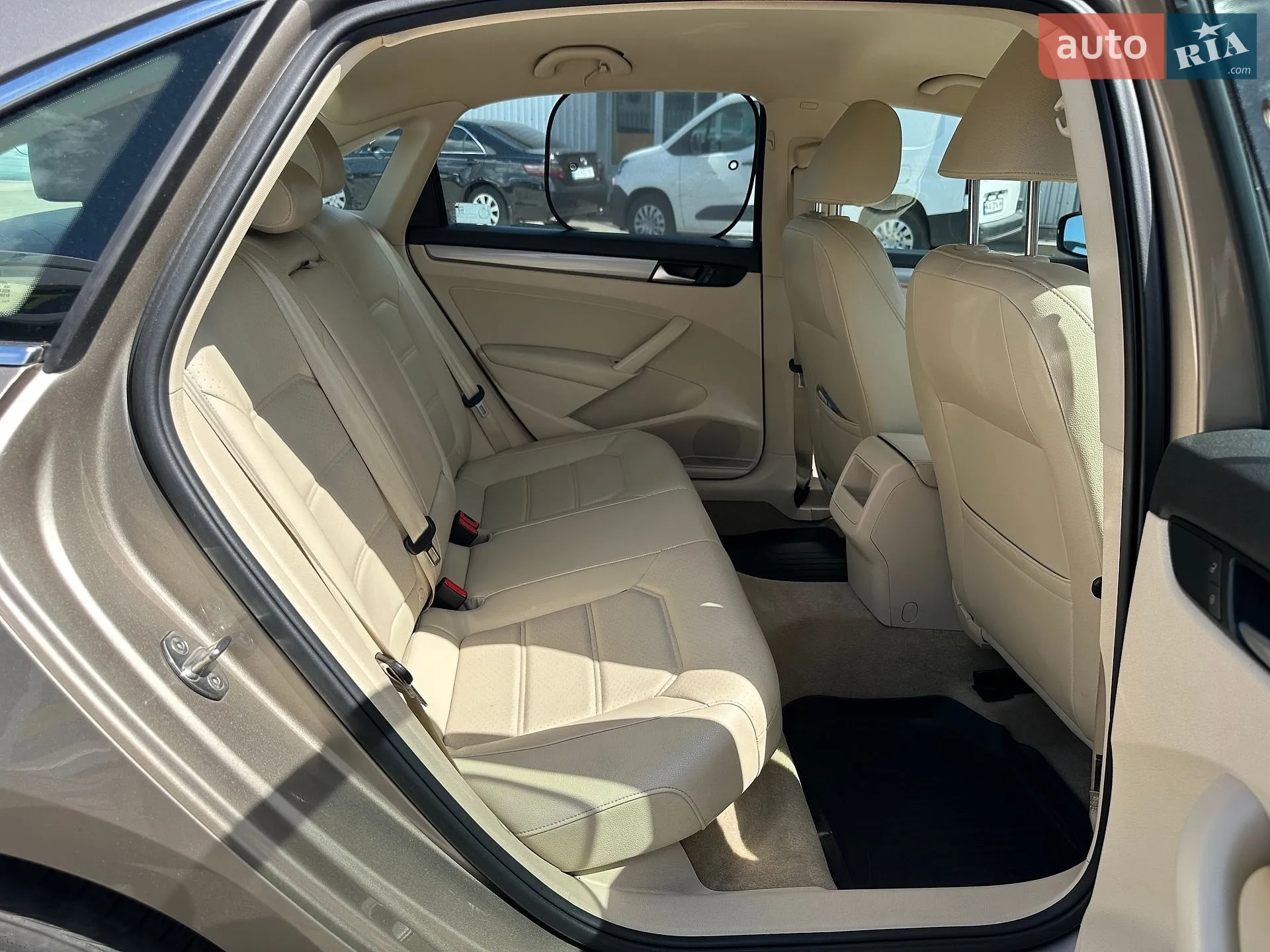 2015 Volkswagen Passat - мініатюра 27