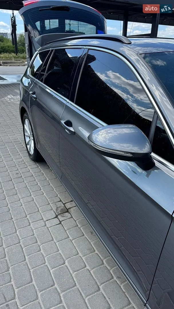 2017 Volkswagen Passat - мініатюра 4