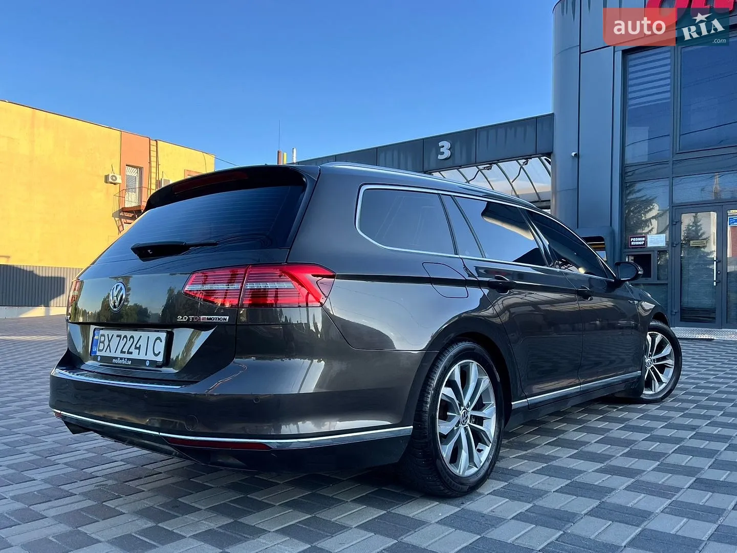2015 Volkswagen Passat - мініатюра 3