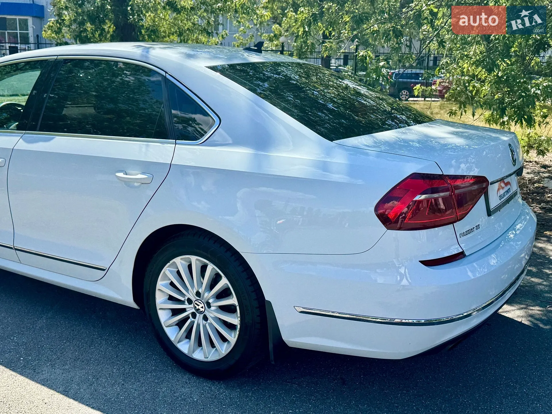 2016 Volkswagen Passat - мініатюра 10