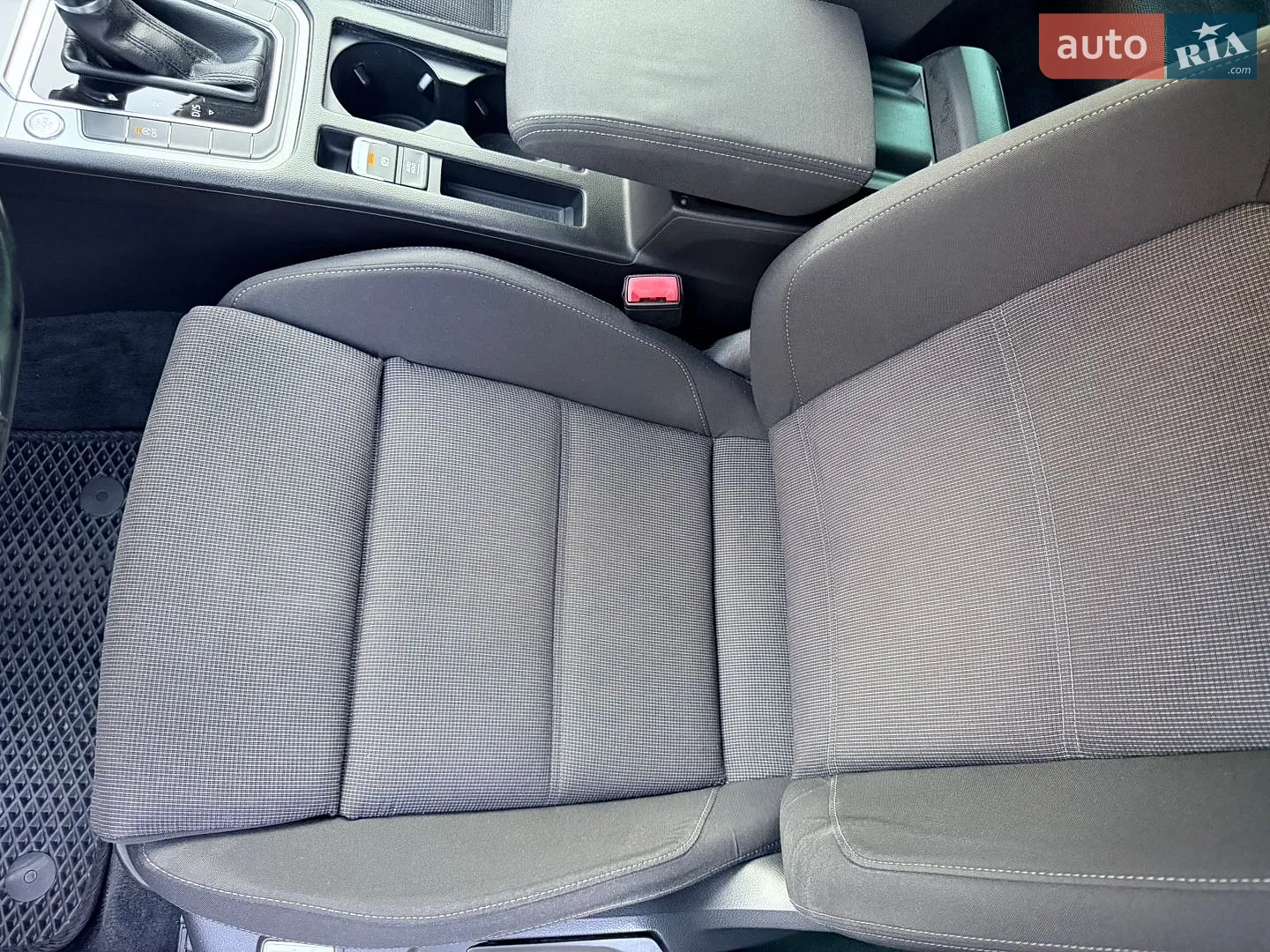2016 Volkswagen Passat - мініатюра 17