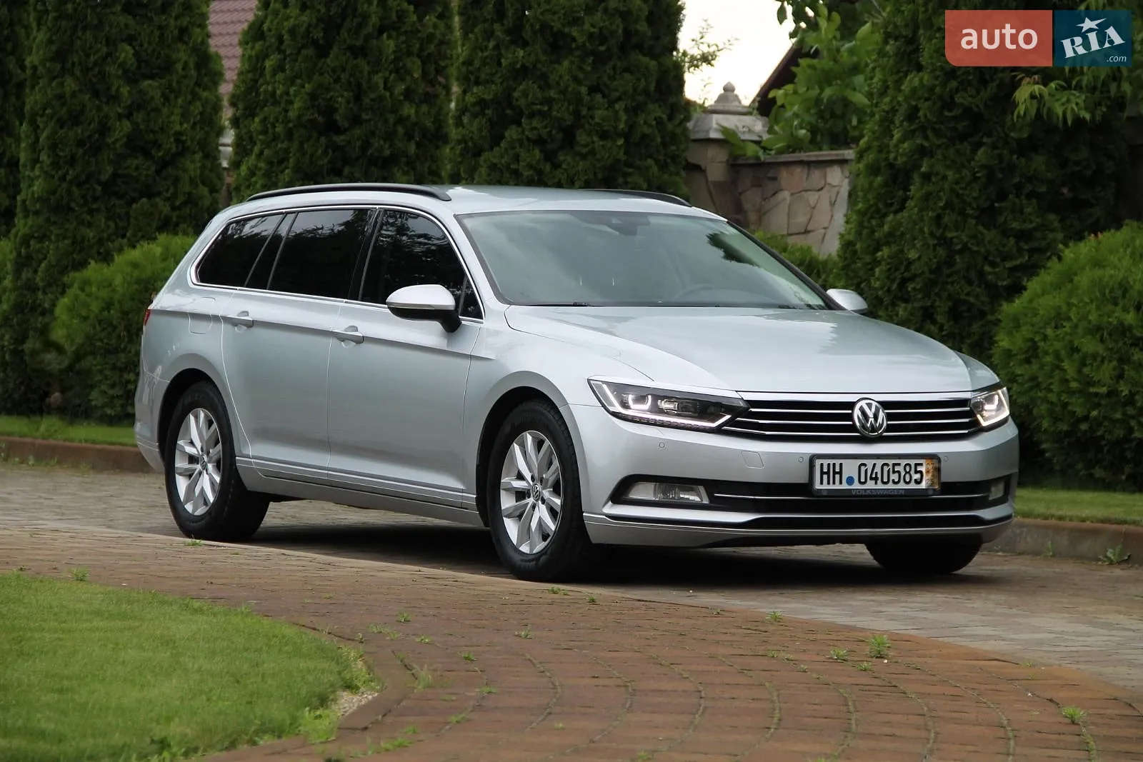 2016 Volkswagen Passat - мініатюра 3