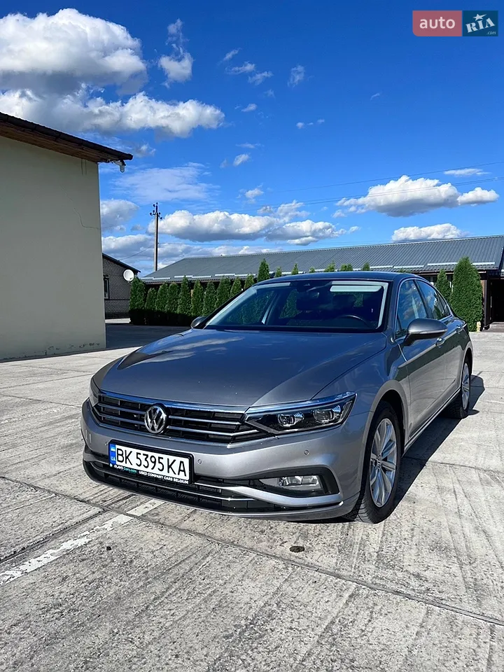 2018 Volkswagen Passat - мініатюра 18