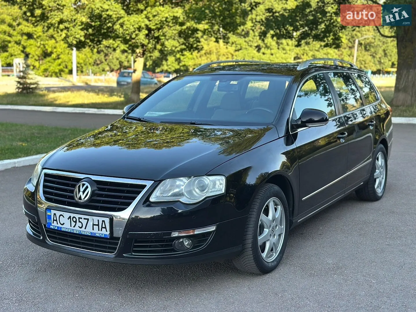 2010 Volkswagen Passat - фото 1