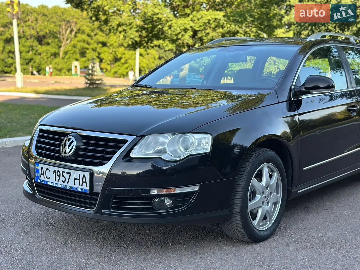2010 Volkswagen Passat - мініатюра 4