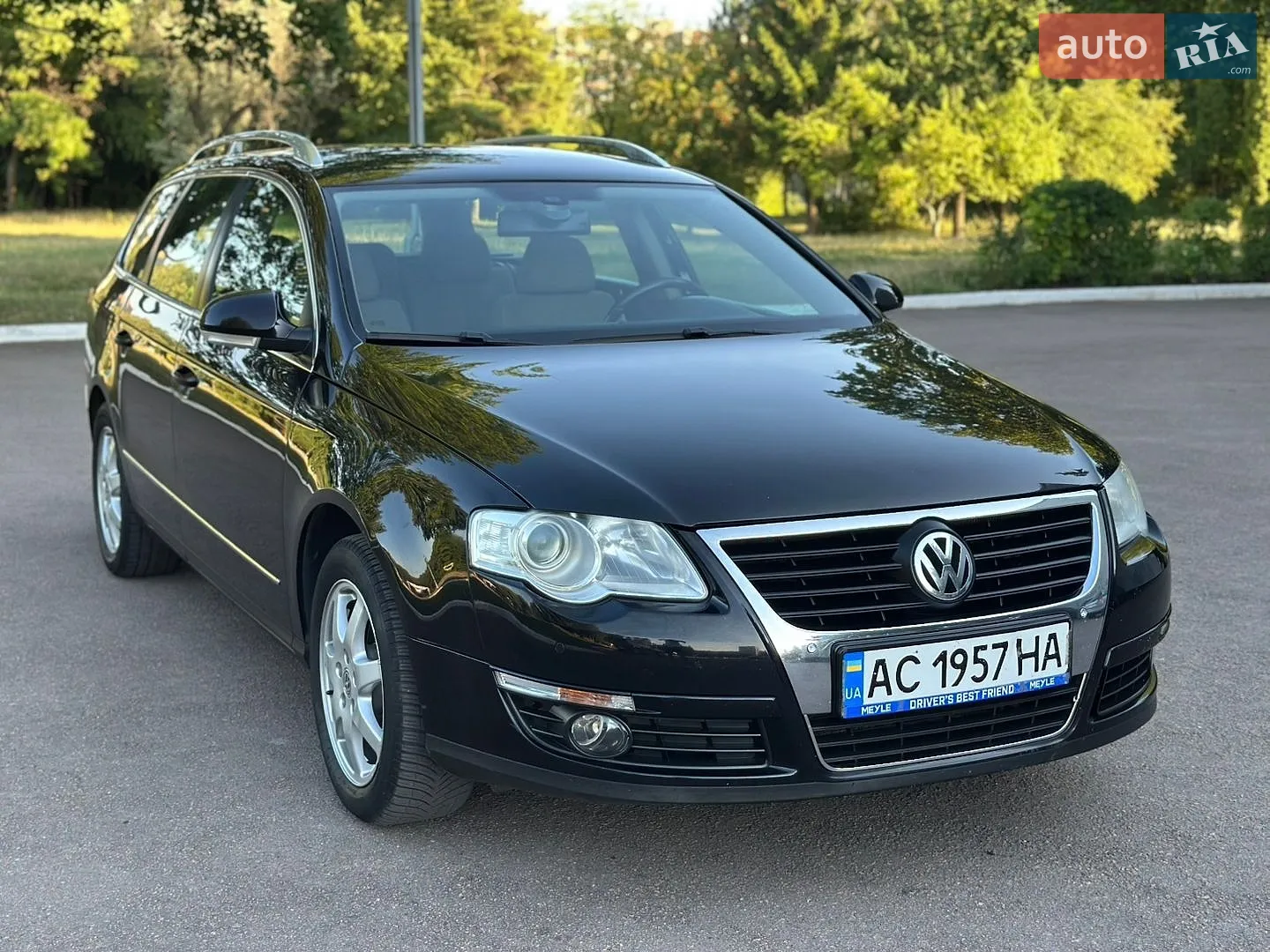 2010 Volkswagen Passat - мініатюра 11