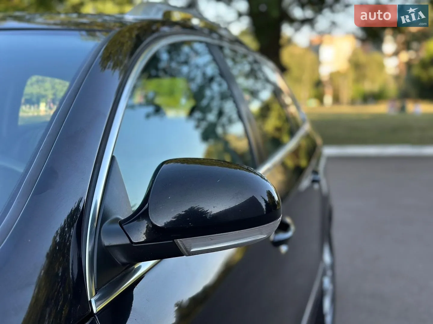 2010 Volkswagen Passat - мініатюра 9