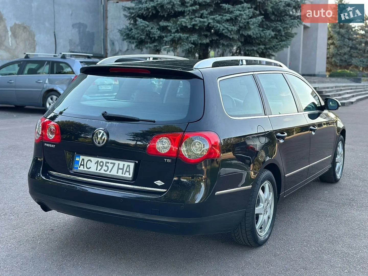 2010 Volkswagen Passat - мініатюра 21