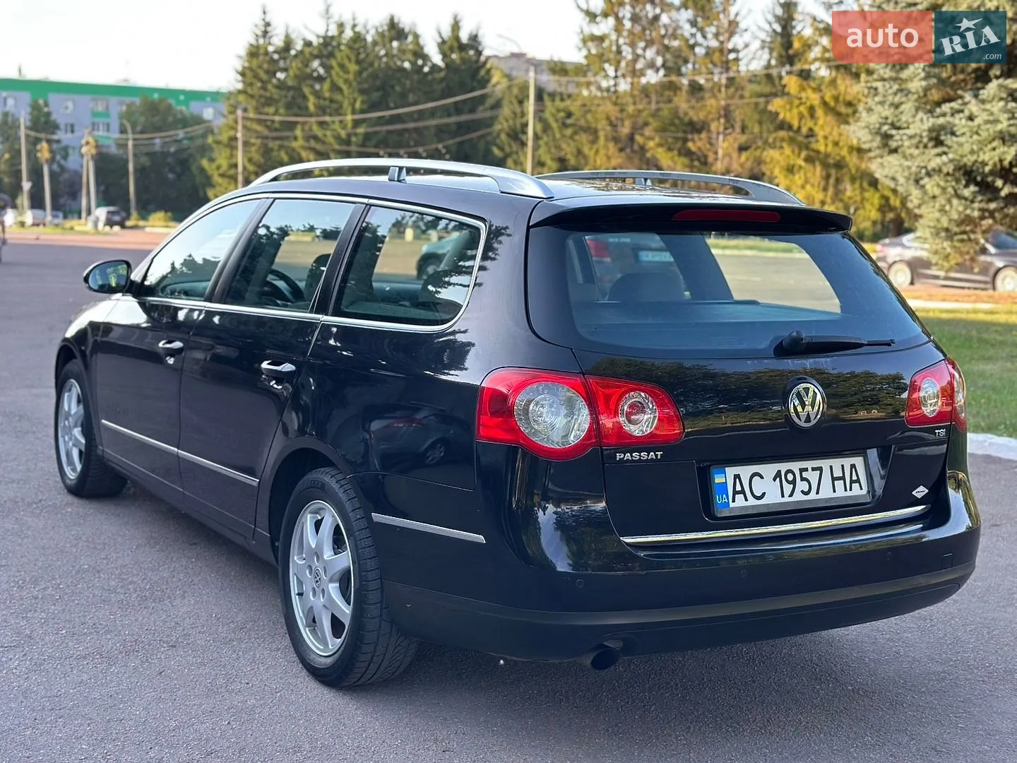 2010 Volkswagen Passat - мініатюра 26