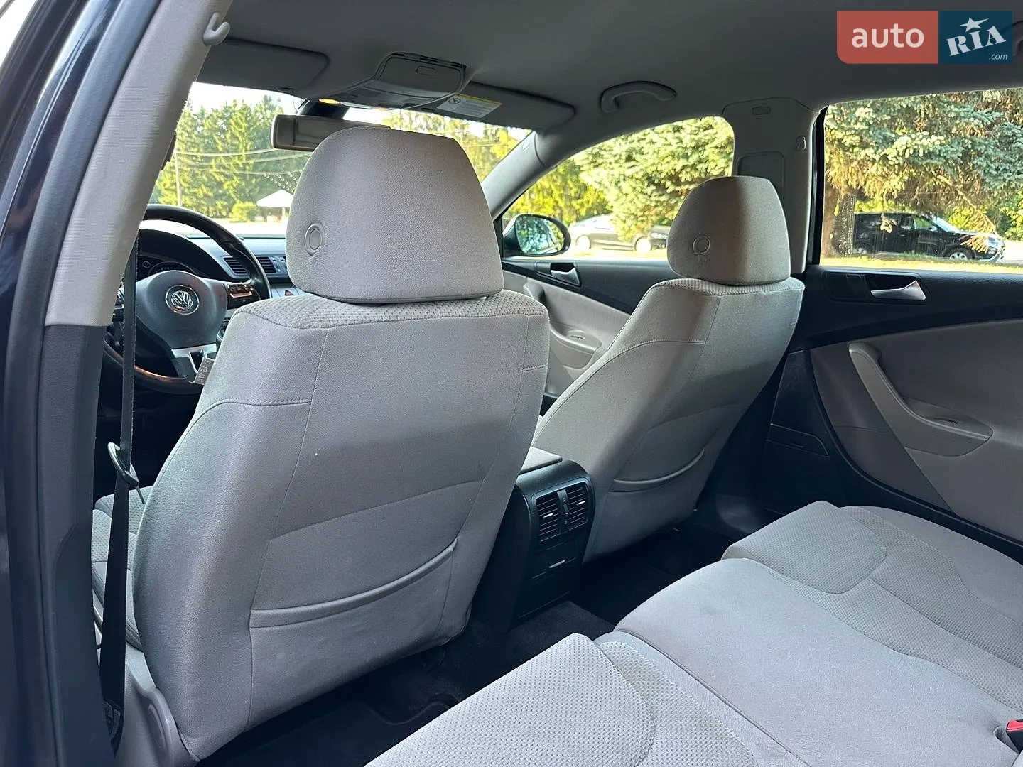 2010 Volkswagen Passat - мініатюра 35